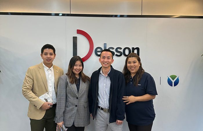 Delsson-dth-group-photo-resized